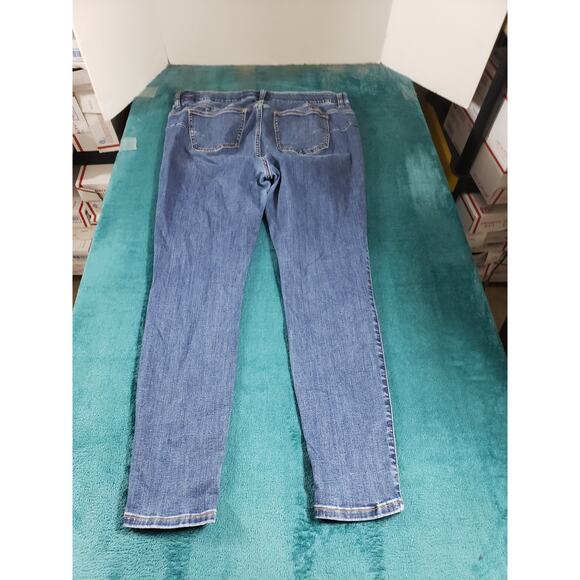 Torrid Jeans Size 16 Womens Blue Elastic Waist Stretch Mid Rise Bombshell Skinny - Picture 10 of 12